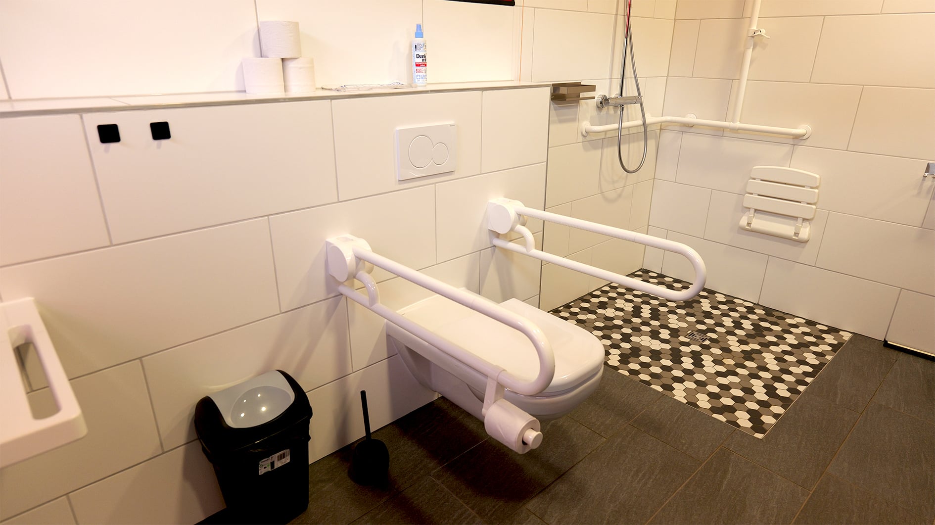 Rolli Dusche 3 e